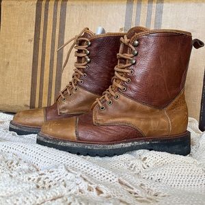 COLE HAAN || Country Woman’s Boots U.S.A. Vibram Lace Up Leather Tie